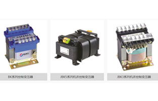 相信大家都見過變壓器吧？我們周邊很多電器里面安裝的都有的，只是我們沒太留意觀看而已。每款變壓器都是有絕緣的，絕緣性能的強(qiáng)弱對變壓器的運(yùn)行至關(guān)重要，絕緣如果被破壞，那么變壓器最終就會損毀?？赡阒烙绊懽儔浩鹘^緣性能強(qiáng)弱的因素嗎？溫度就是其中的一員，詳情控制變壓器廠家旗正跟你嘮嘮吧。